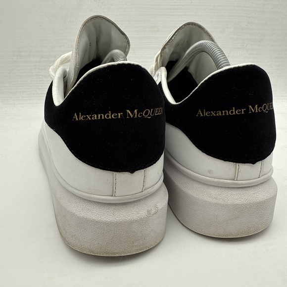 Alexander McQueen Men's EU 45/US 12 Oversized White/Black Suede Trim Sneakers - Picture 7 of 16